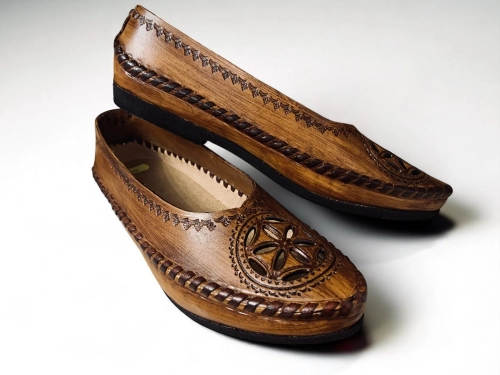Buty damskie ze skóry opanki rozeta