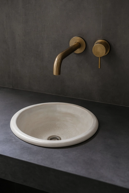 Ceramiczna umywalka nablatowa wpuszczana kremowa 41 cm